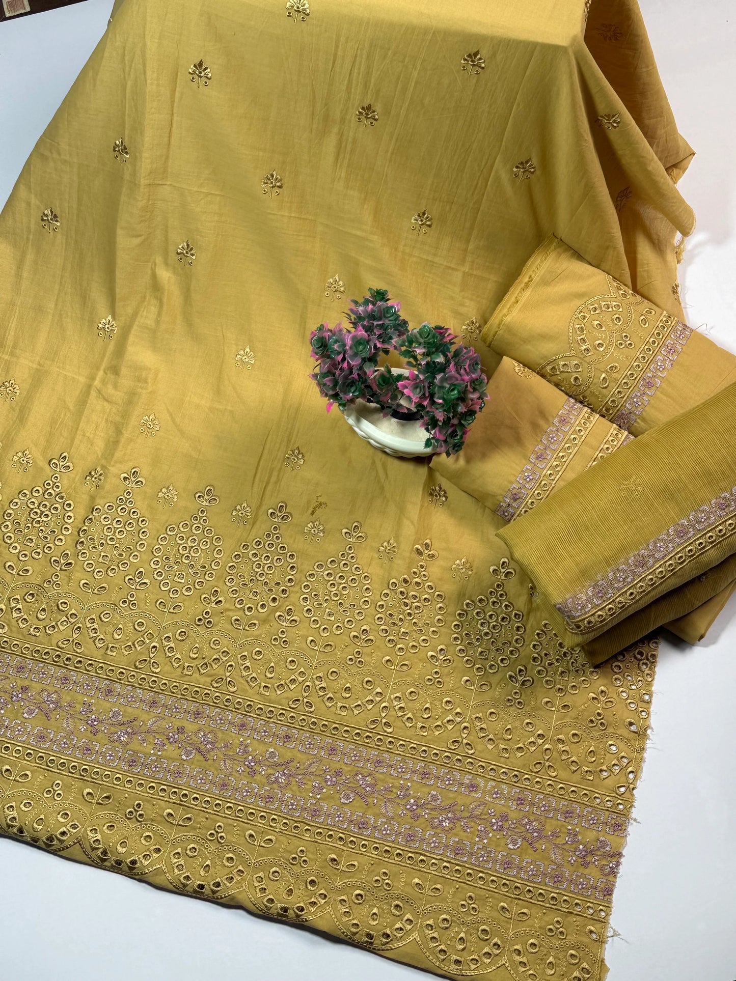 3P OLIVE GOLD PURE LAWN
